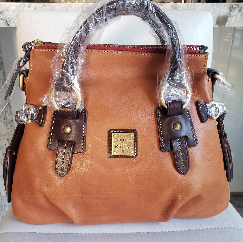 Dooney Florentine Stanwich satchel, Small, Natural